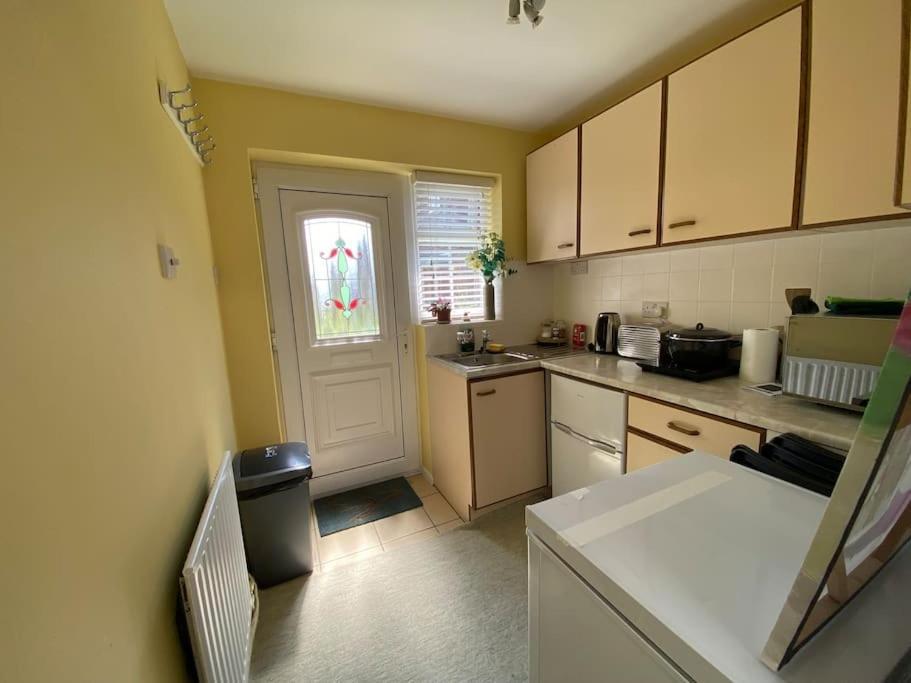 Cosy Apartment With Private Access And Kitchenette In Guildford (Adults Only) Worplesdon Dış mekan fotoğraf